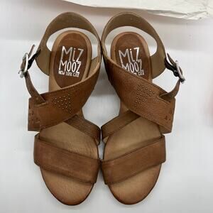 Miz Mooz Leather Heeled Sandals Womens Size 7.5 Brown Cienna